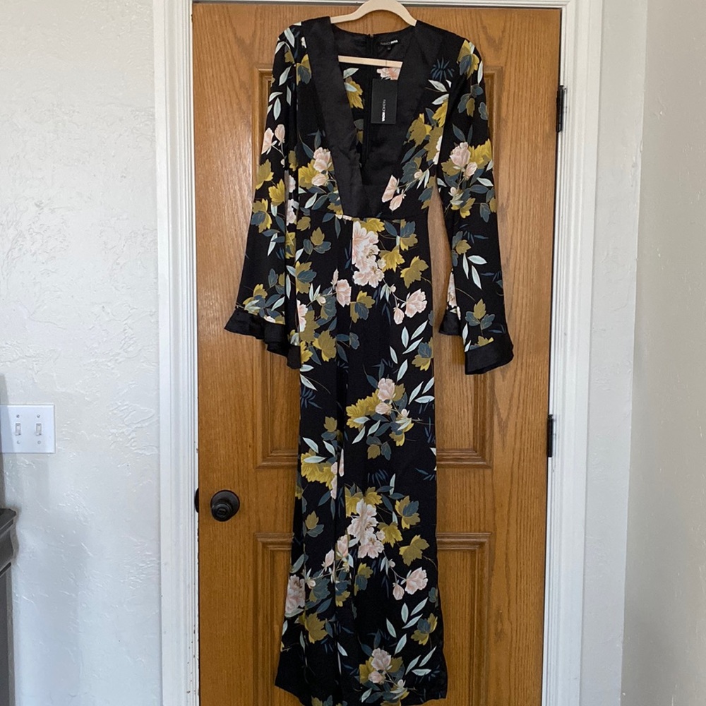 Gorgeous one price jumpsuit NWT